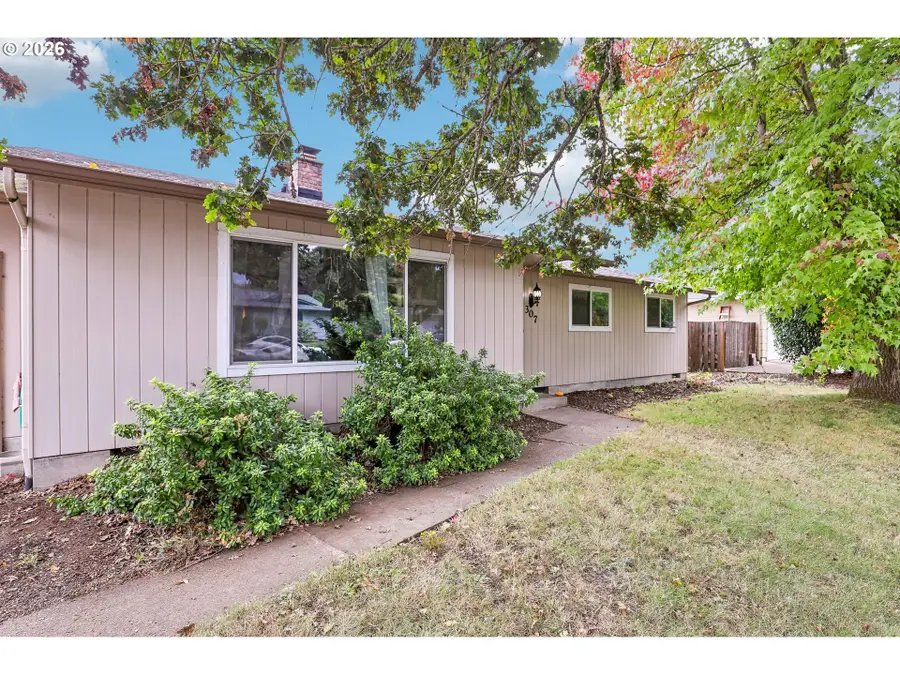 307 Atwater St N, Monmouth, OR 97361 - #3