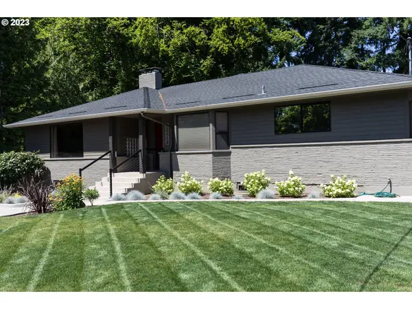 12313 SE Oatfield Rd, Milwaukie, OR 97222