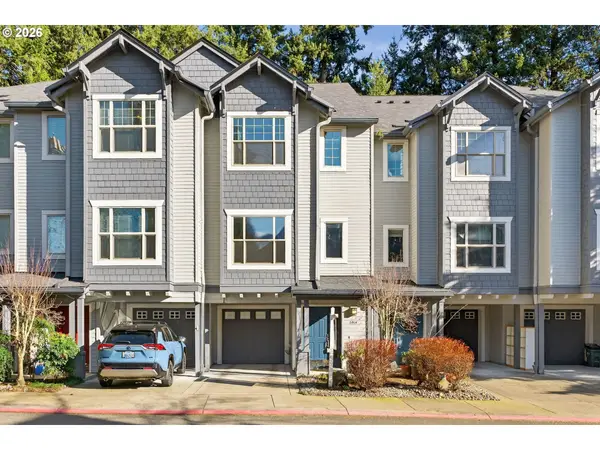 2014 NE 50th Way, Hillsboro, OR 97124