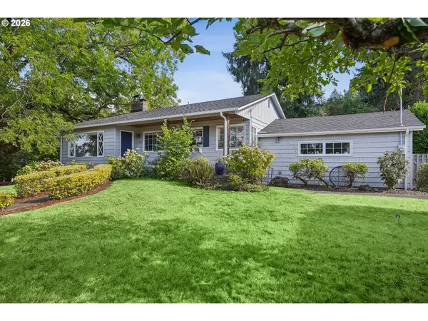 1032 Laurel St, LakeOswego, OR 97034