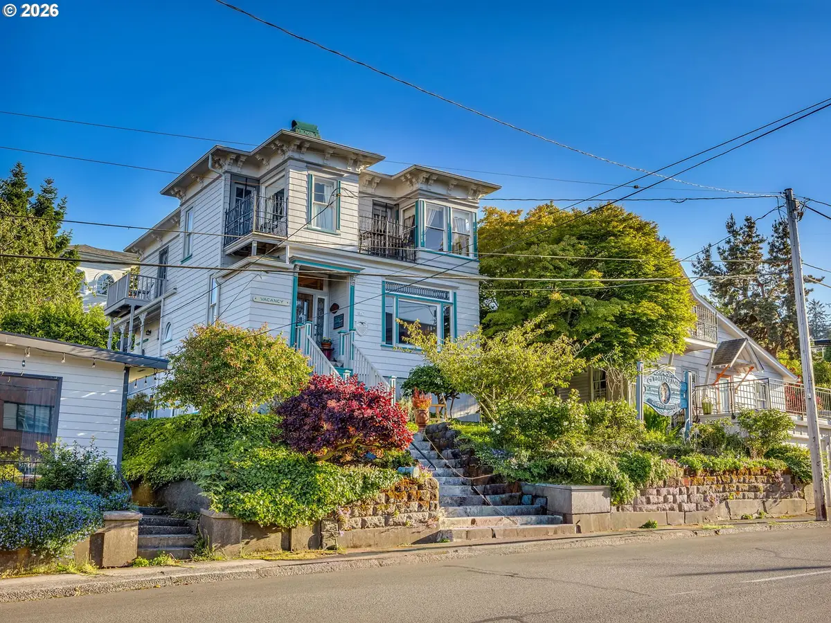 847 Exchange St, Astoria, OR 97103 - #1