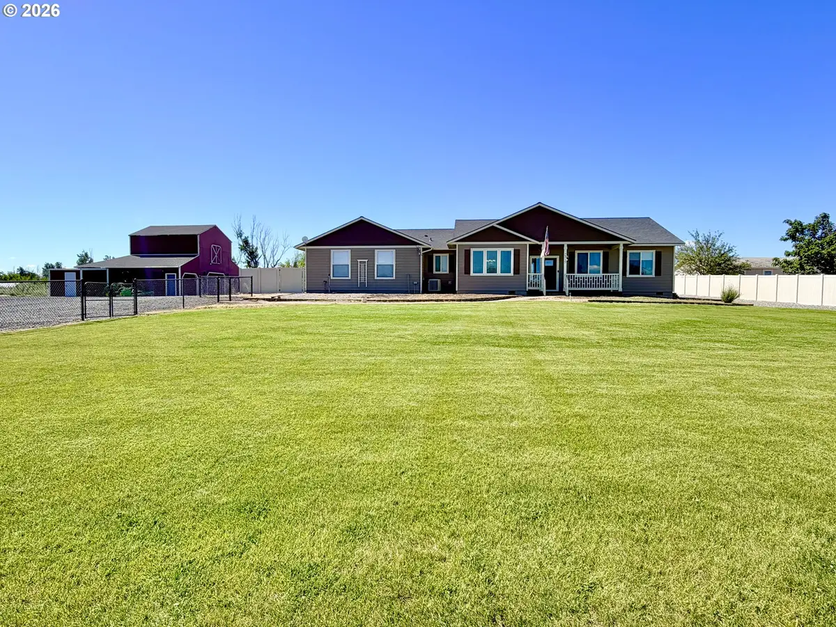 75727 Depot Ln, Irrigon, OR 97844 - #1