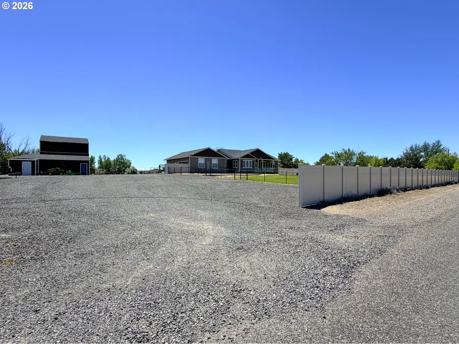 75727 Depot Ln, Irrigon, OR 97844 - #2