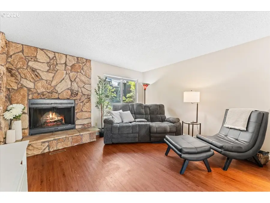 650 SW Meadow Dr #117, Beaverton, OR 97006 - #2