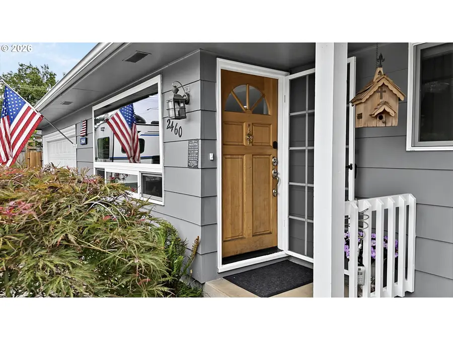 2460 Debra Dr, Springfield, OR 97477 - #2