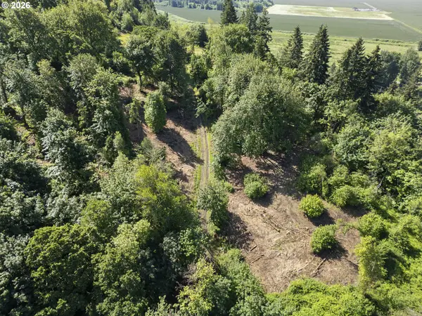 110 N Burke Rd #1, Woodland, WA 98674