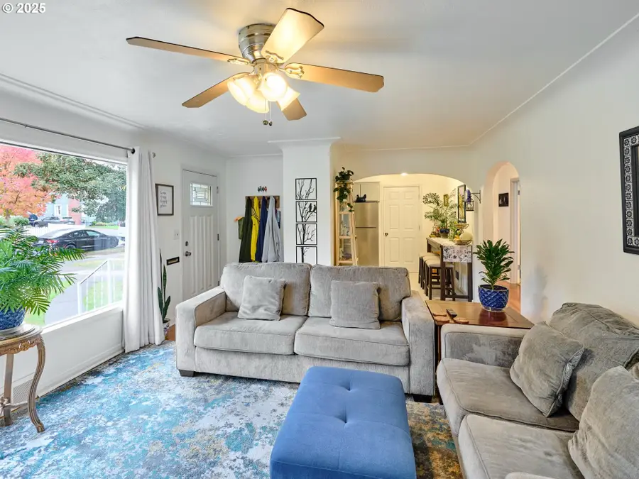 2075 Laurel Ave Ne, Salem, OR 97301 - #3