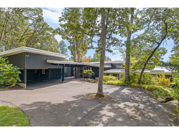 2606 Spring Blvd, Eugene, OR 97403