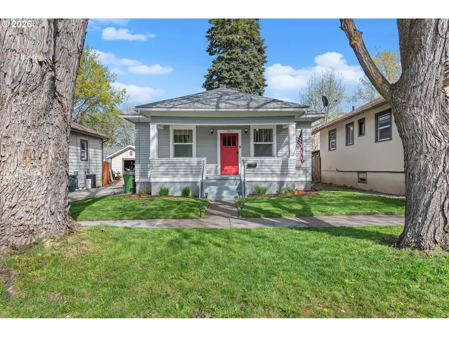 1903 Cedar St, La Grande, OR 97850 - #3