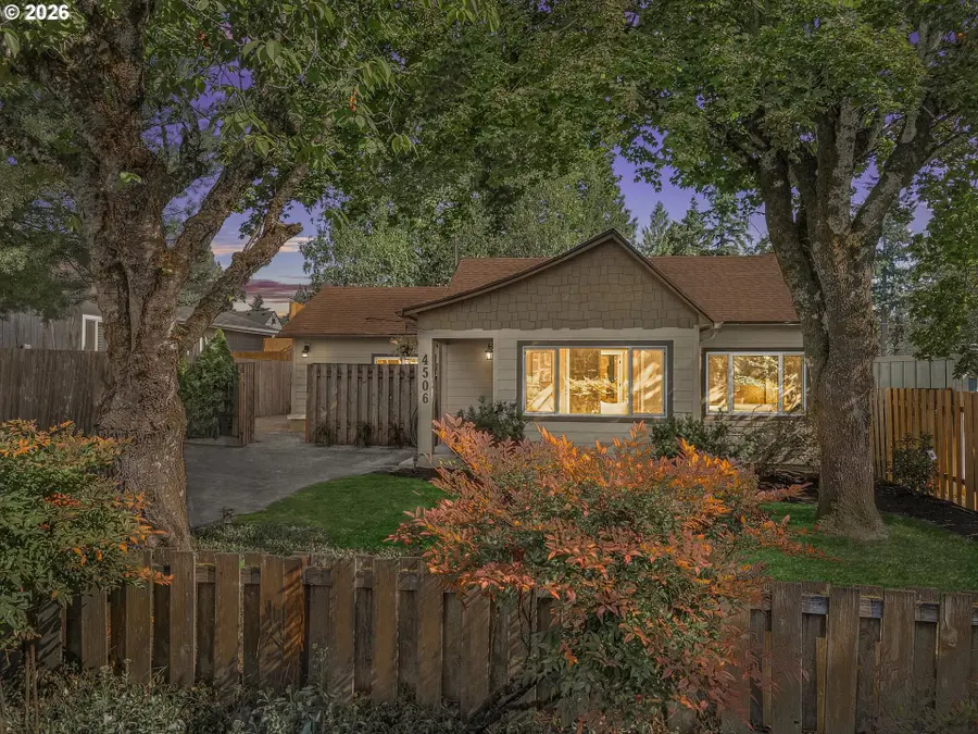 4506 SE Naef Rd, Milwaukie, OR 97267 - #2