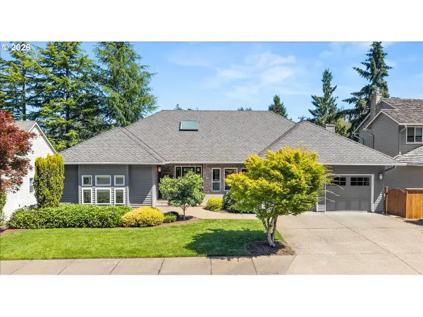 6791 SW Ashdale Dr, Portland, OR 97223