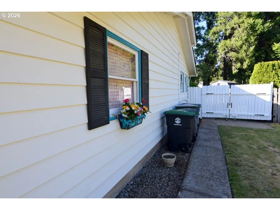 705 Ventura St N, Keizer, OR 97303 - #3