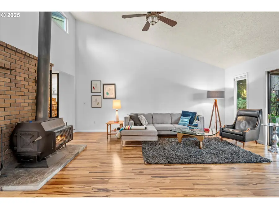 1917 NE 60th St, Vancouver, WA 98665 - Image #2