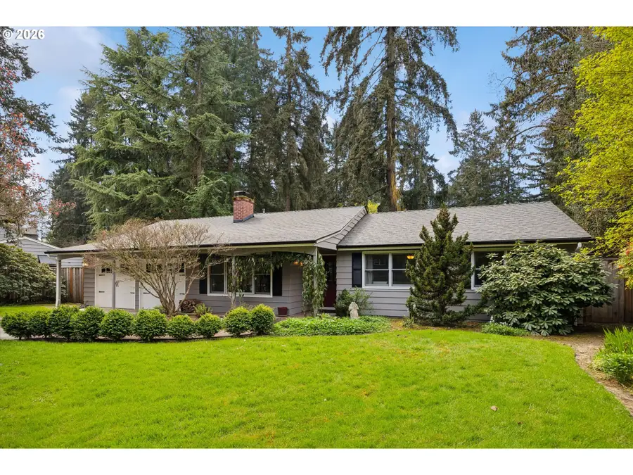19113 Terry Ave, Northwest Clackamas, OR 97035 - #2