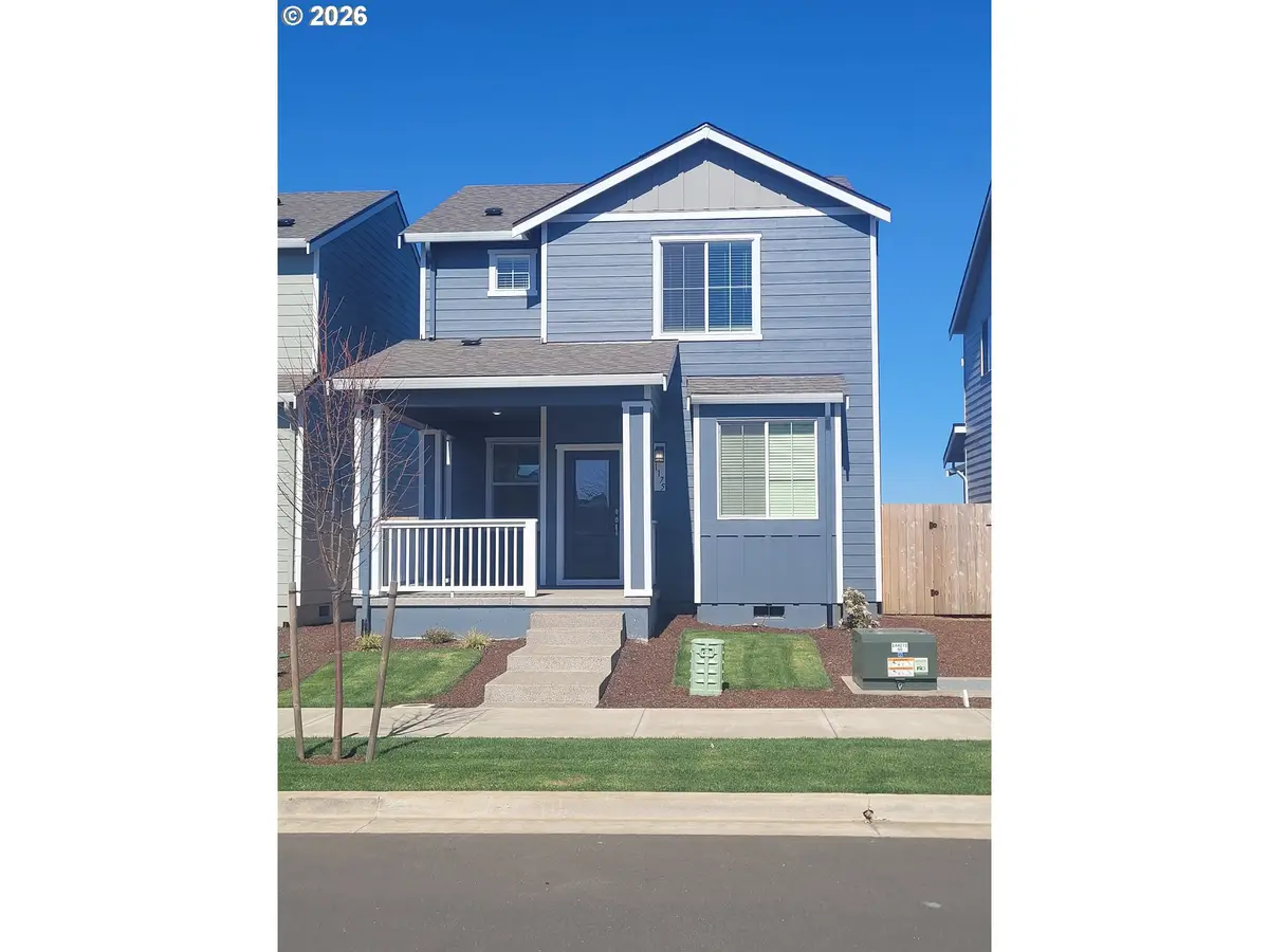 1175 Parkside Ave, Woodburn, OR 97071 - #1