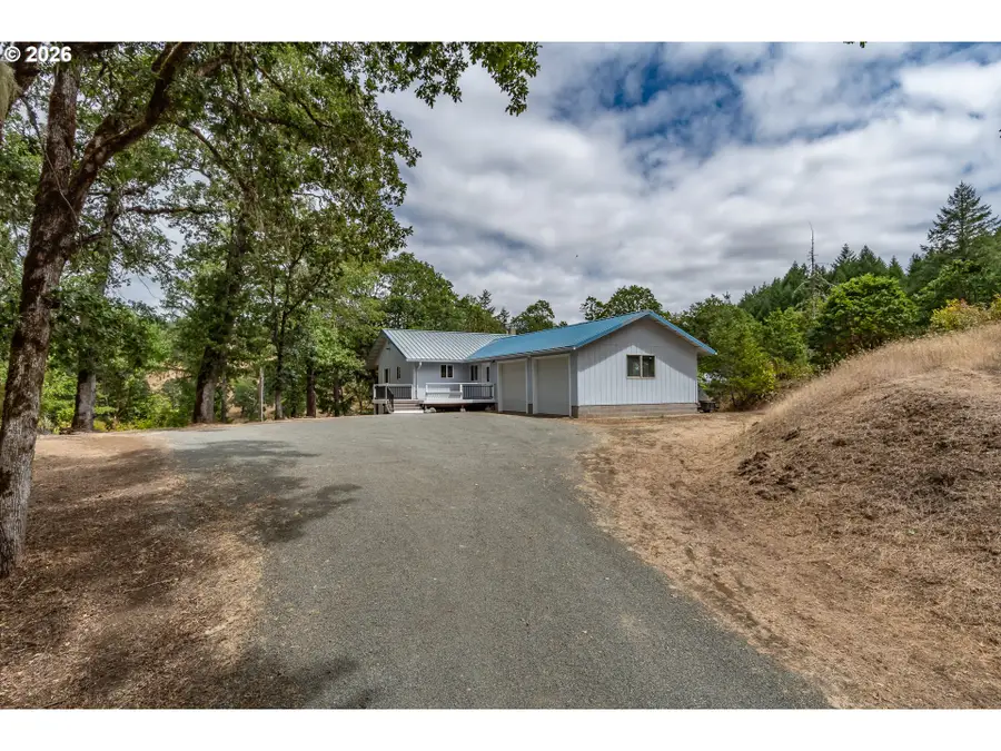 8824 Green Valley Rd, Oakland, OR 97462 - #2