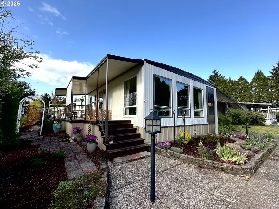 1800 Lakewood Ct #47, Eugene, OR 97402 - #2