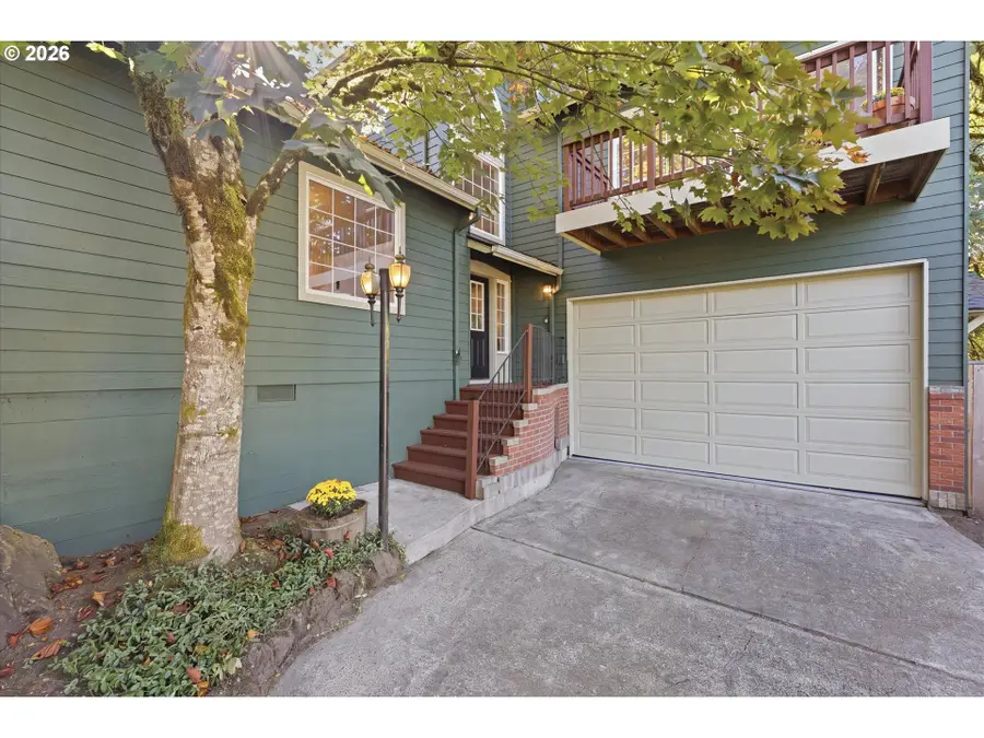 12225 SW 34th Ave, Portland, OR 97219 - #2