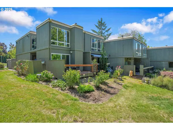 1558 NW Midlake Ln, Beaverton, OR 97006