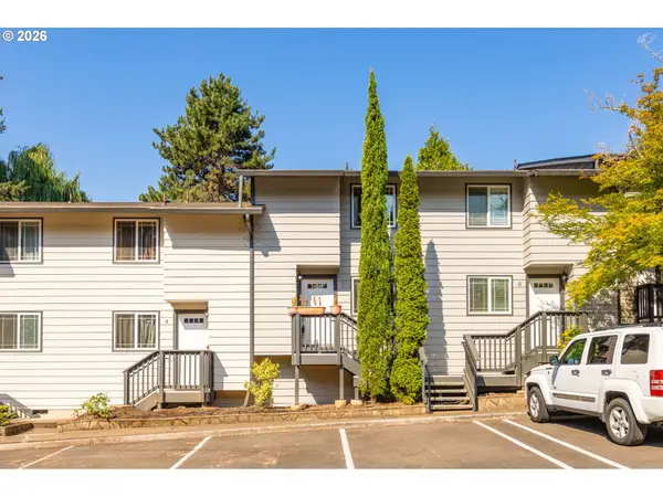 29750 SW Courtside Dr #5, Wilsonville, OR 97070