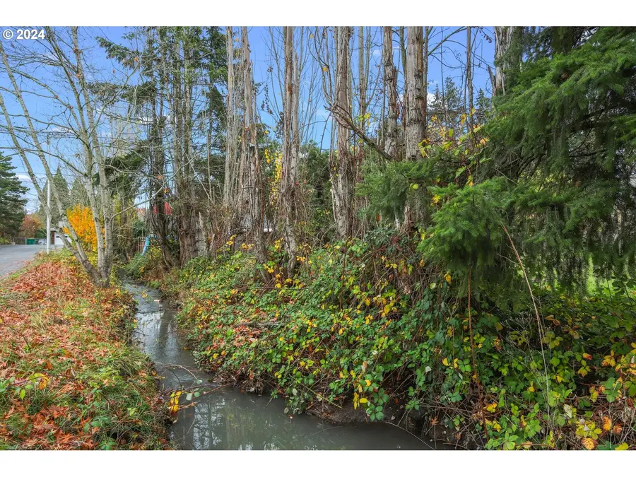 Butternut Dr, Beaverton, OR 97007 - #3