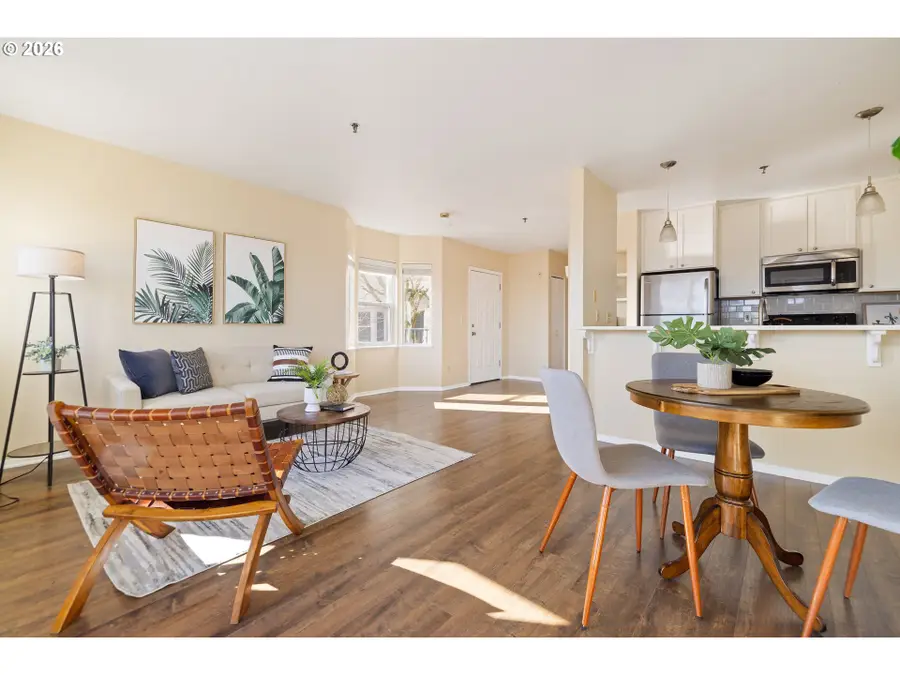 310 NW Uptown Ter #2B, Portland, OR 97210 - #3