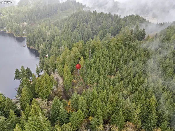 600 Erlandson Rd, Florence, OR 97439