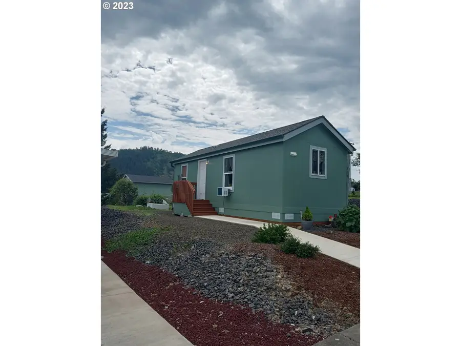 119 Oak Leaf Ln, Winston, OR 97496 - #2