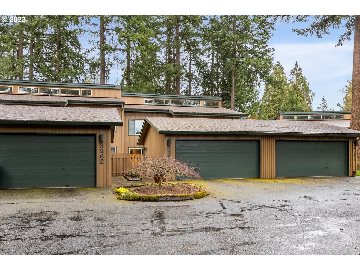 3268 SE 153rd Ave, Portland, OR 97236 - Image #1