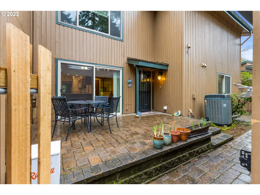 3268 SE 153rd Ave, Portland, OR 97236 - Image #2