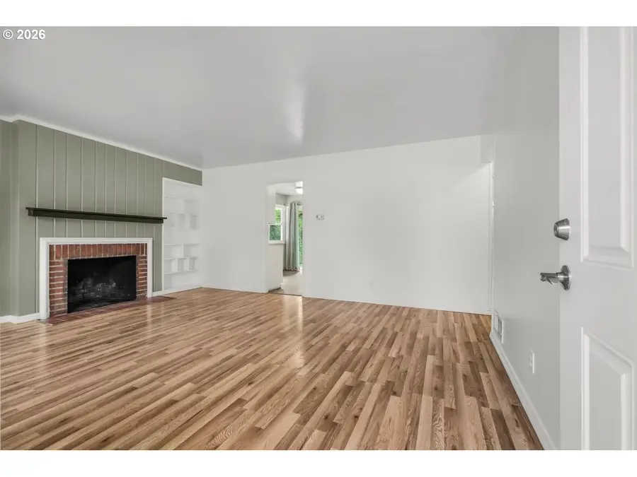 11580 SE Powell Blvd, Portland, OR 97266 - #3