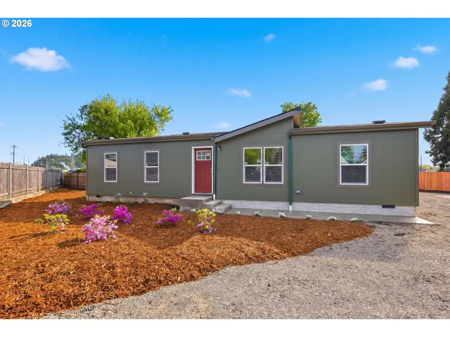 1551 A St, Springfield, OR 97477 - #2