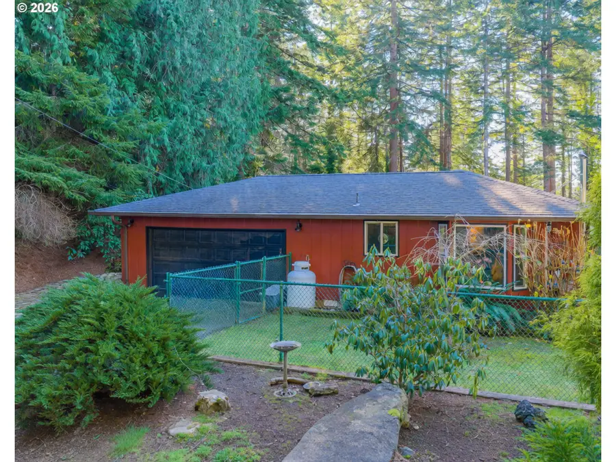 94442 Carlson Heights Ln, Eastside, OR 97459 - Image #2