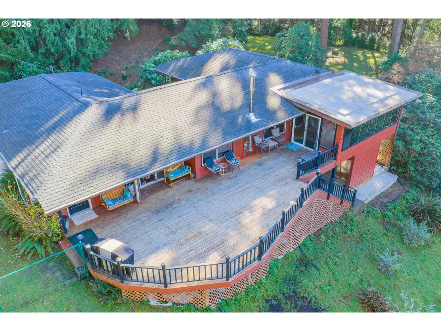 94442 Carlson Heights Ln, Eastside, OR 97459 - Image #3