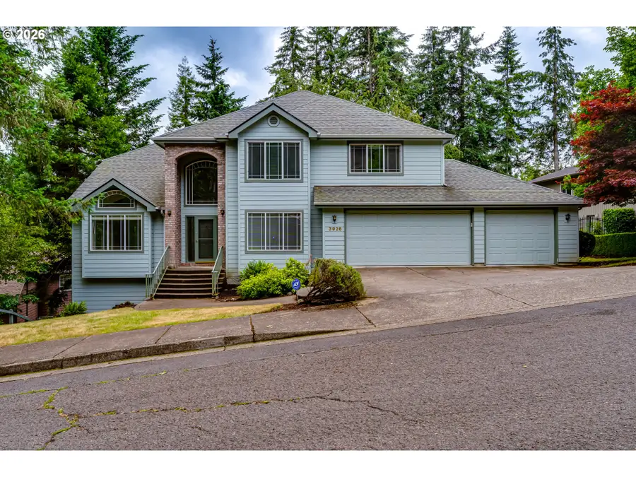 3926 Shasta View St, Eugene, OR 97405 - #2