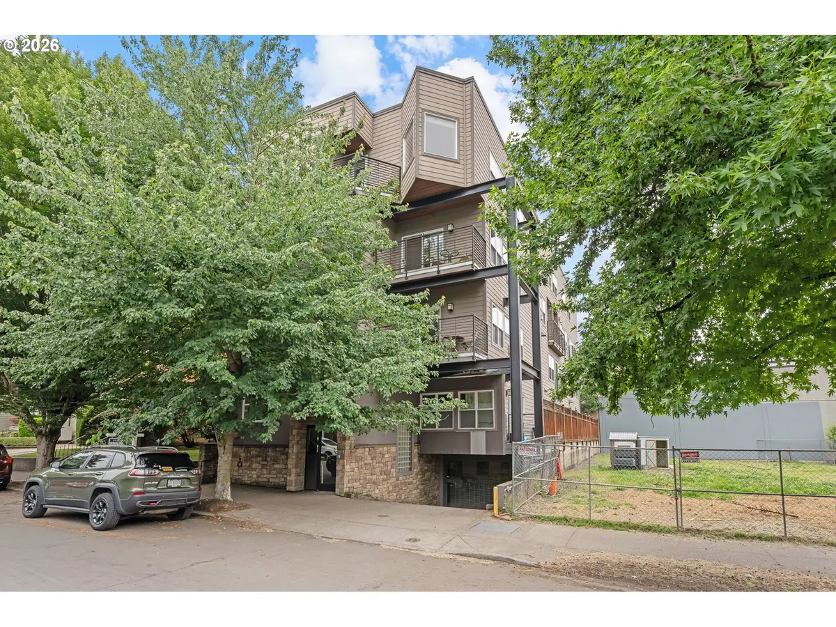 2241 NW Pettygrove St #6, Portland, OR 97210 - #1