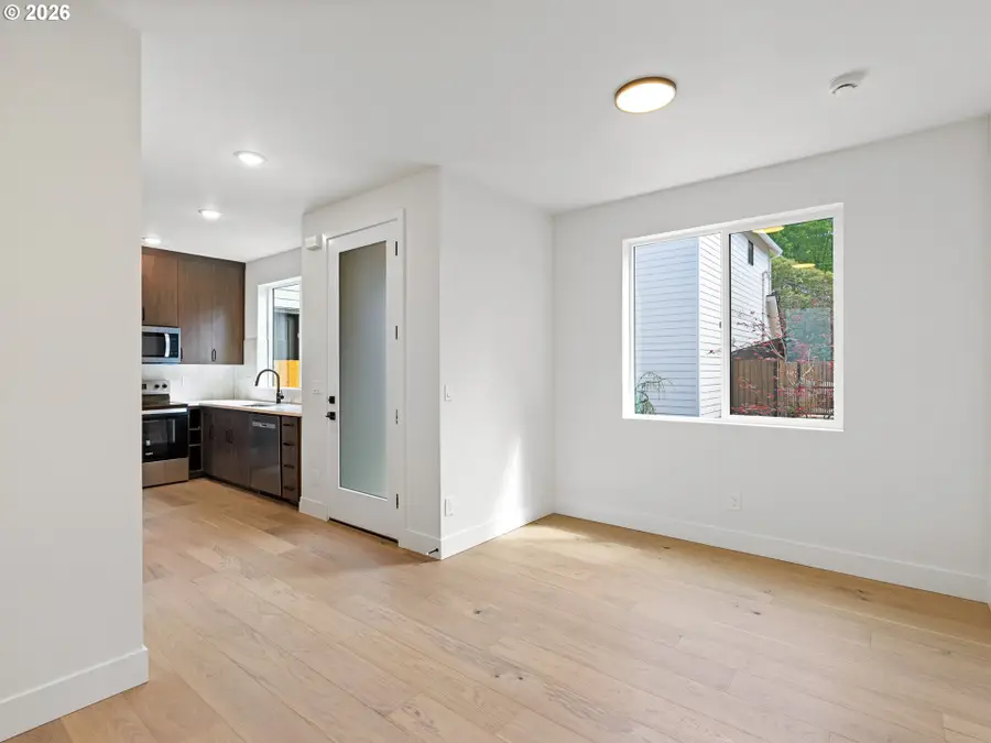 3215 SE 28th Ave, Portland, OR 97202 - #2