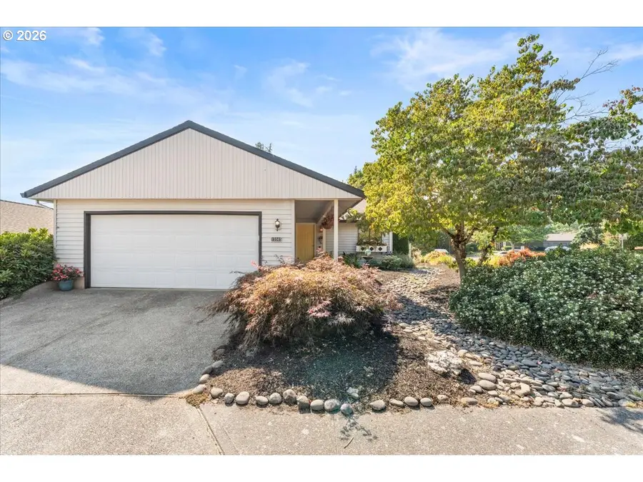 15565 SW 109th Ave, Tigard, OR 97224 - #3