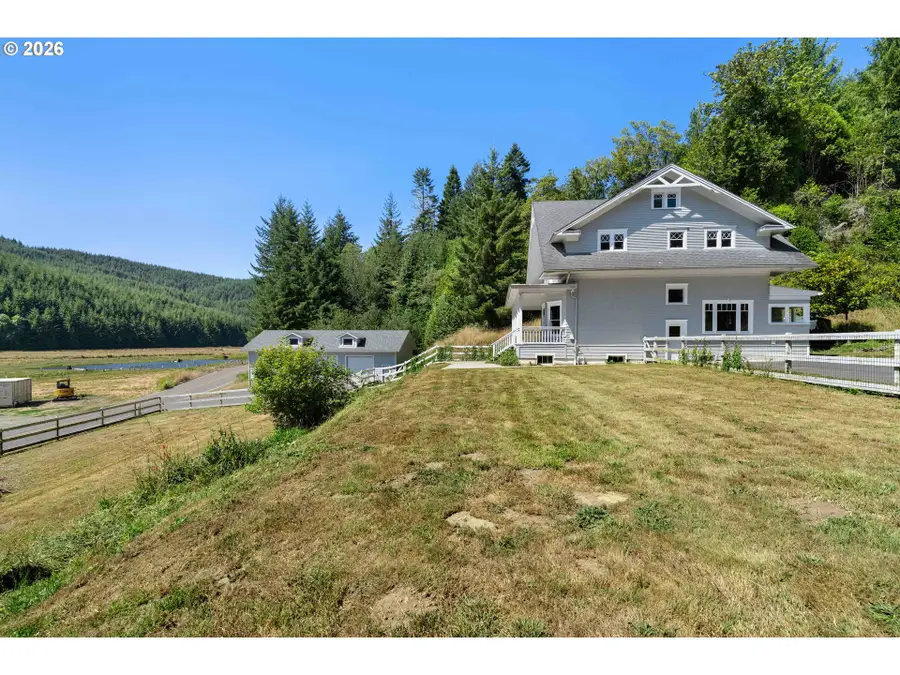 95189 Kentuck Way Ln, North Bayside, OR 97459 - #3
