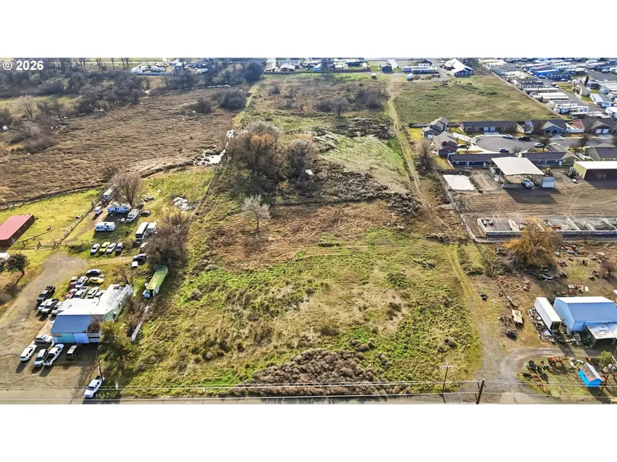 E Elm, Hermiston, OR 97838 - Image #2