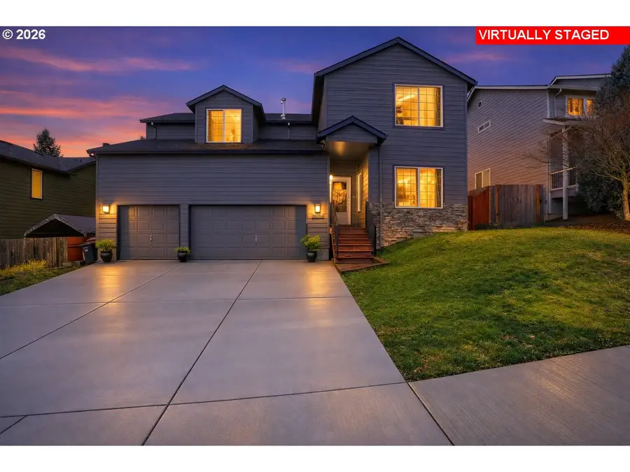 16356 SE Anderegg Pkwy, Damascus, OR 97089 - Image #2