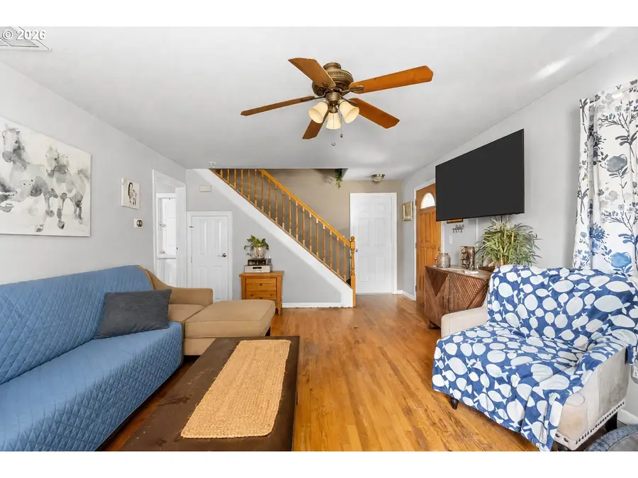 7005 SE 66th Ave, Portland, OR 97206 - #2