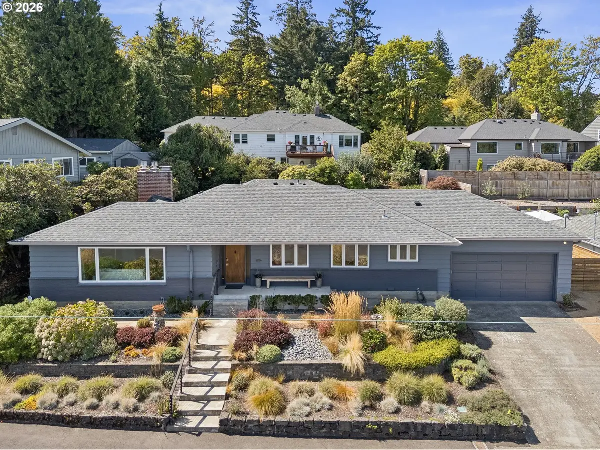 7955 SW 4th Ave, Portland, OR 97219 - #1