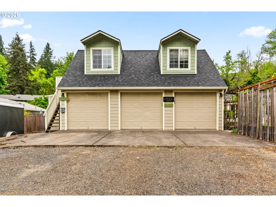 1755 E 43rd Ave, Eugene, OR 97405 - #3