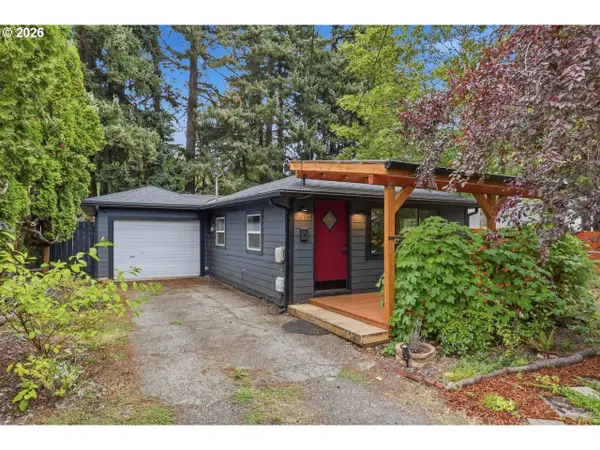 21637 SE Ash St, Gresham, OR 97030