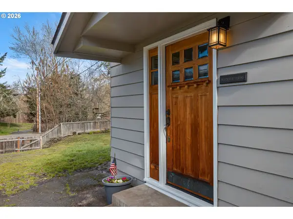 6160 SE Frances St, Hillsboro, OR 97123