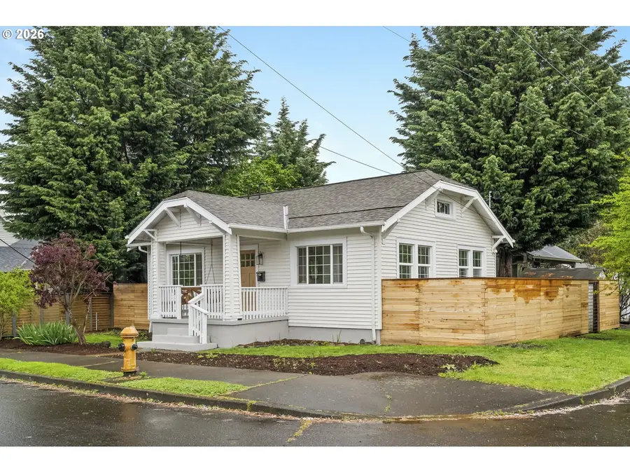 9304 N Hodge Ave, Portland, OR 97203 - #2
