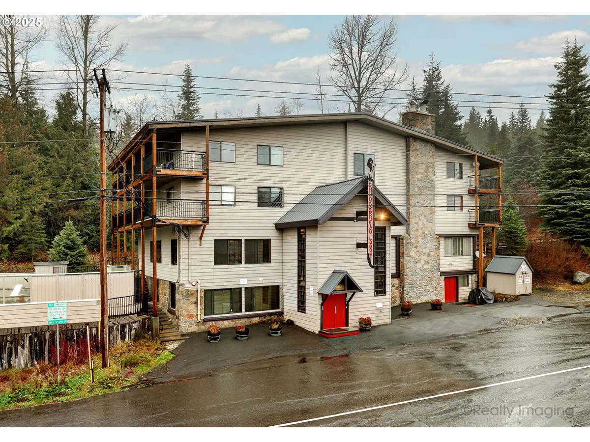 87557 E Government Camp Loop #204, Mount Hood Parkdale, OR 97028 - Image #1