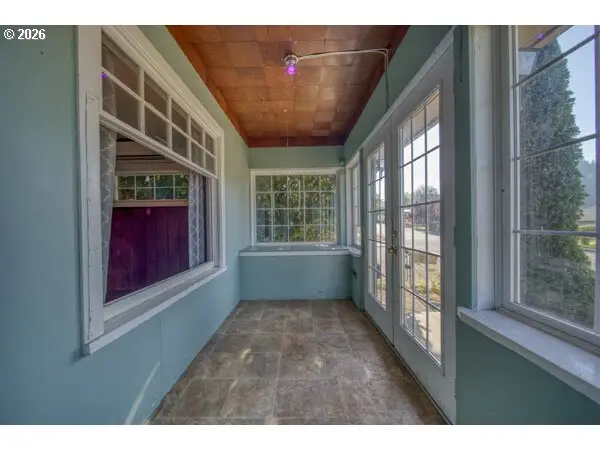 1090 Fir Ave, Reedsport, OR 97467 - #2