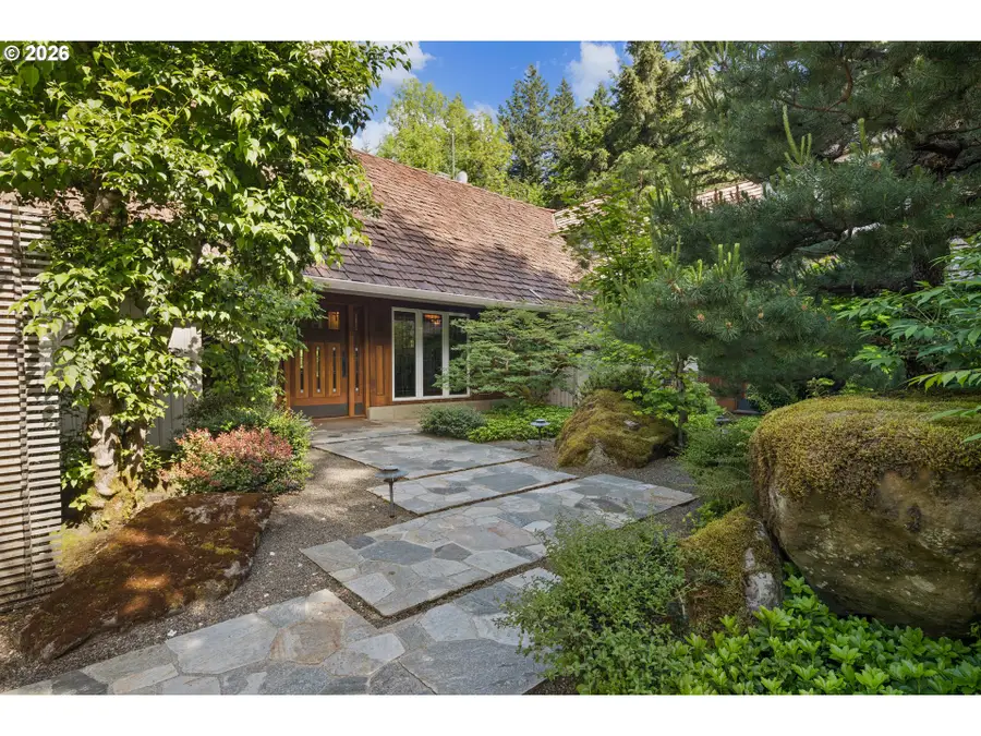 1506 S Buddington St, Portland, OR 97219 - #2